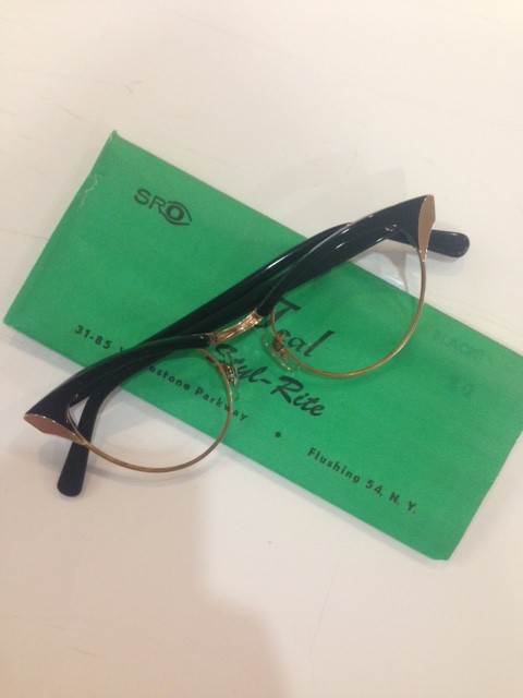 cateye glasses vintage