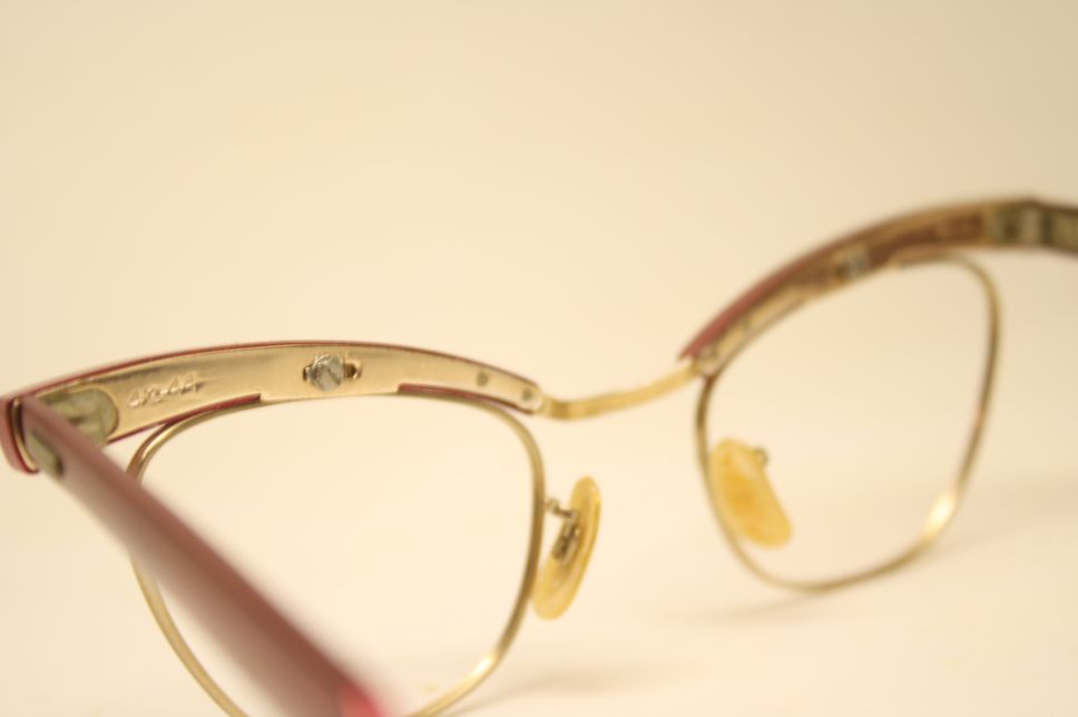 adjustable nose bridge vintage glasses