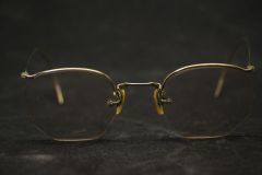 1880s glasses