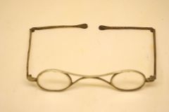 Antique Eyeglass Frames With Decorative Hinged Temples & K Bridge 19th Century Eyeglasses Original Metal Case
