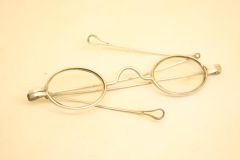 Antique Eyeglass Frames Oval Turn Pin 19th Century Eyeglasses Original Case