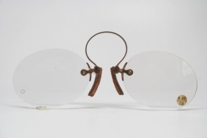 pince nez new old stock
