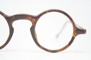 round vintage glasses